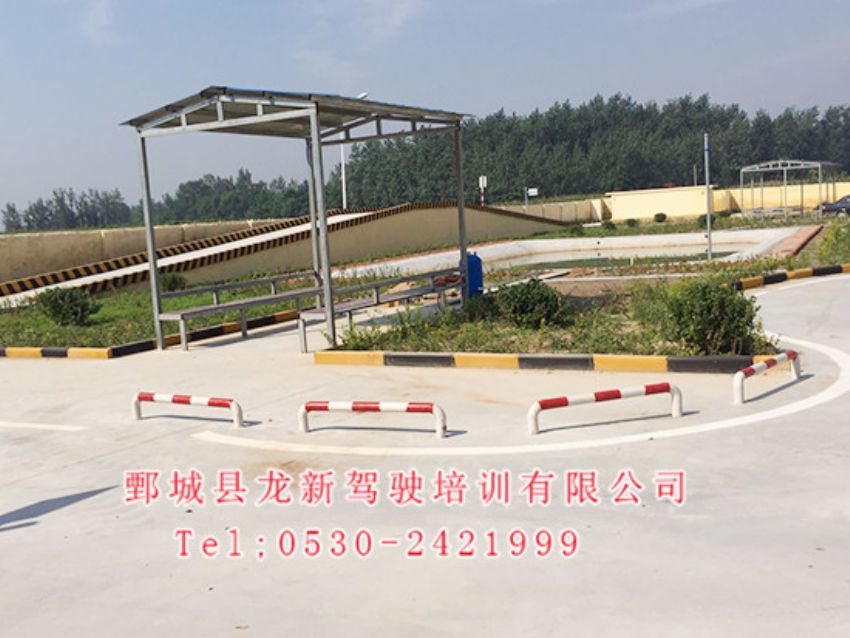 點(diǎn)擊查看詳細(xì)信息<br>標(biāo)題：校內(nèi)展示 閱讀次數(shù)：1219