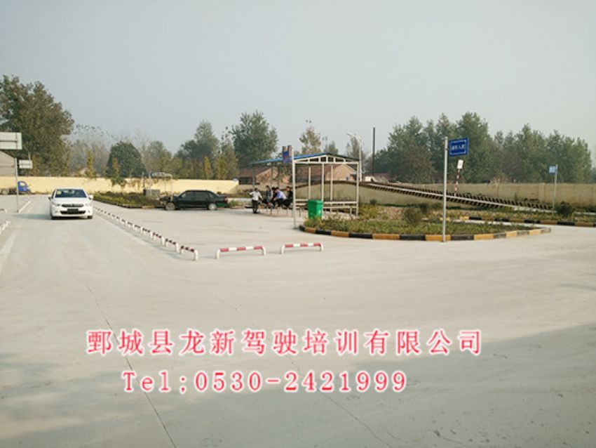 點(diǎn)擊查看詳細(xì)信息<br>標(biāo)題：校內(nèi)展示 閱讀次數(shù)：1107