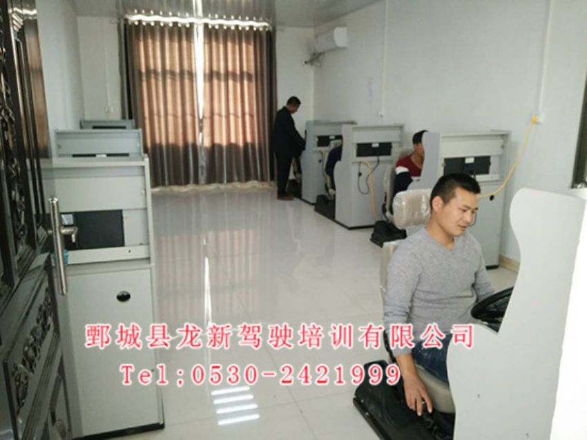 點(diǎn)擊查看詳細(xì)信息<br>標(biāo)題：VIP班 閱讀次數(shù)：1313
